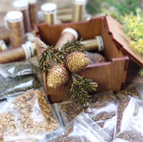 слив [Ольга Грушенкова] Веточка с шишками (2021)